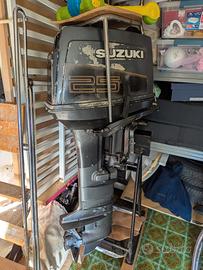 Fuoribordo Suzuki DT25