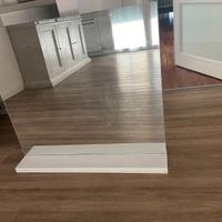 specchio con mensola