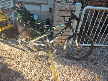 bici focus biammortizzata