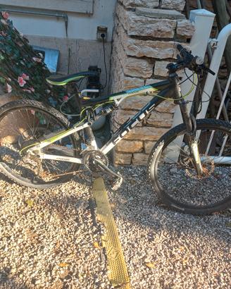 bici focus biammortizzata