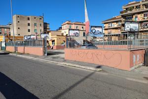 Area di parcheggio - piazzale espositivo