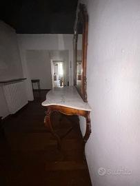 consolle antica con specchiera,