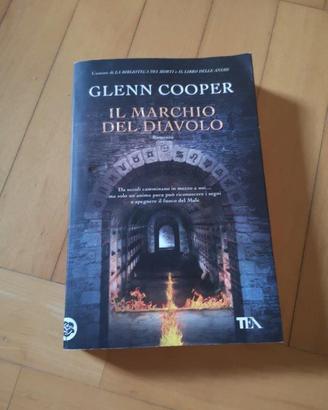 Il Marchio del Diavolo Glenn Cooper libro nuovo