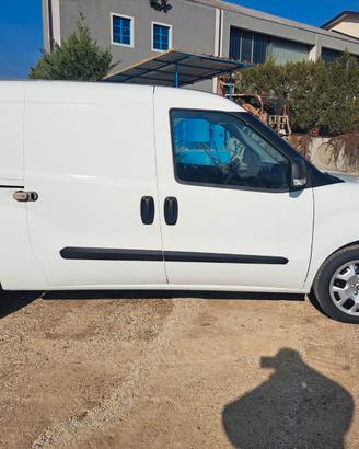 FIAT DOBLO'