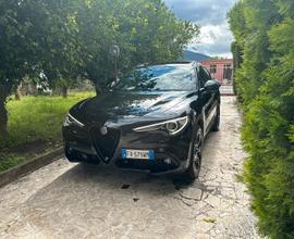 Alfa Romeo Stelvio 2.2 B-Tech Q4 210cv