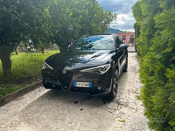 Alfa Romeo Stelvio 2.2 B-Tech Q4 210cv