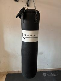 Sacchi e attrezzature boxe