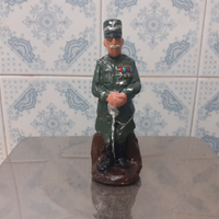 Statuina VITTORIO EMANUELE 3 DI SAVOIA in ceramica