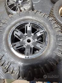 Cerchio e gomma Traxxas X.maxx e carica batterie