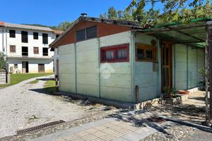 RUSTICO A MAGNANO IN RIVIERA