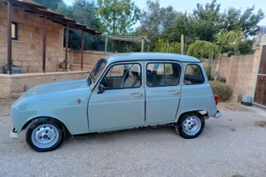 Renault r4 restaurata 