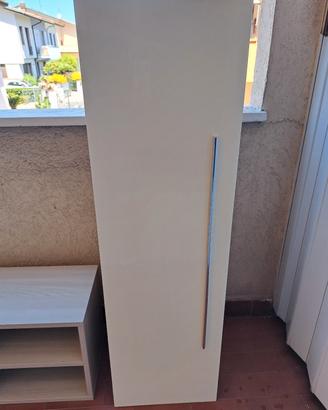3 mobili da appendere per salotto 