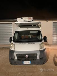 Fiat ducato passo medio con tenda automatica 7x5