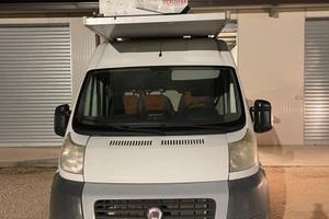 Fiat ducato passo medio con tenda automatica 7x5