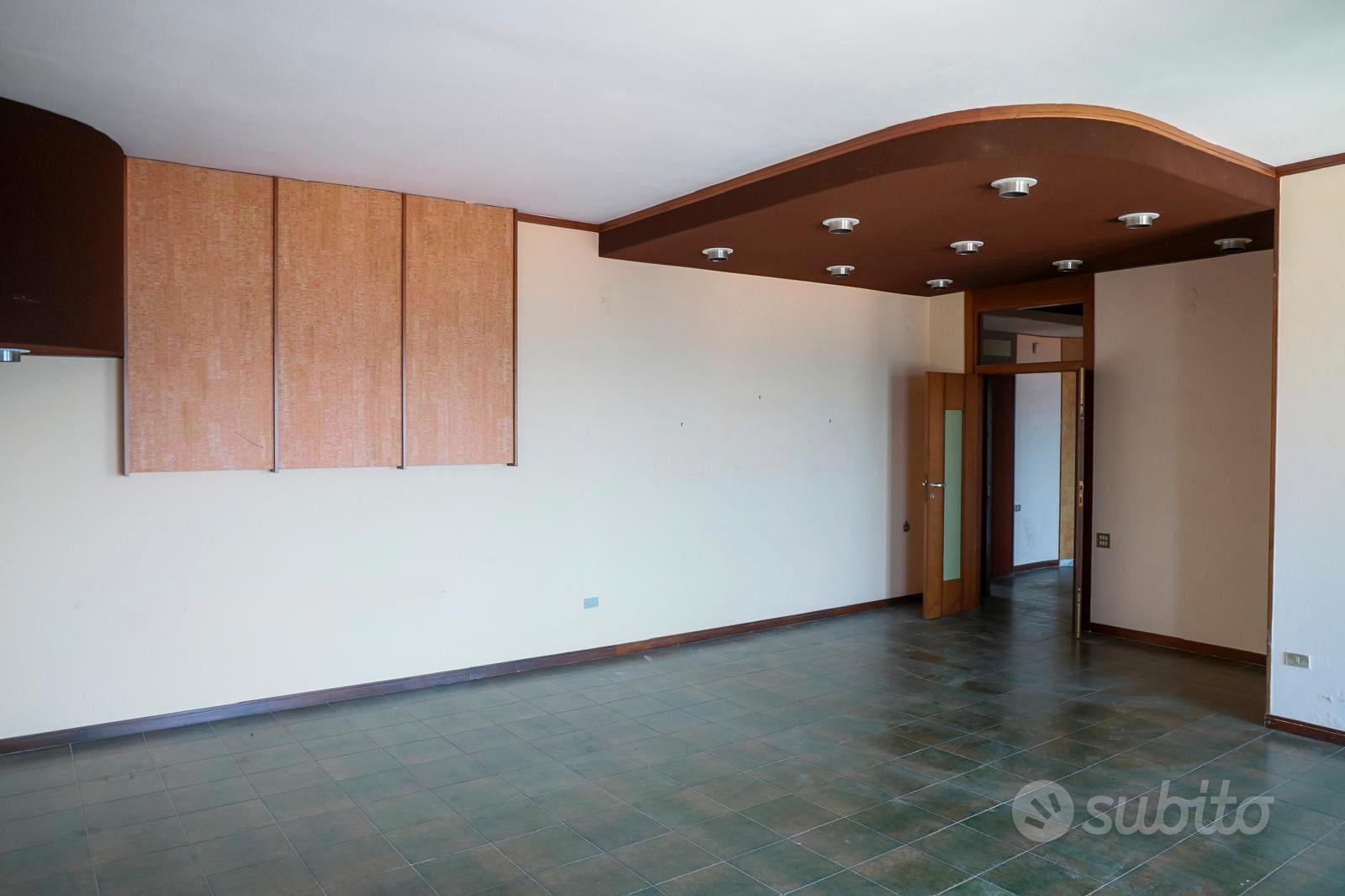 Appartamento – Salerno, Pastena - Vista 3