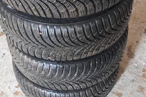 Gomme con cerchio 185/55 R14