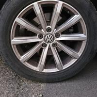 4 cerchi in lega Volkswagen R17 -originali senza p