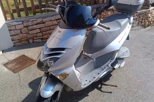 Aprilia Leonardo 250