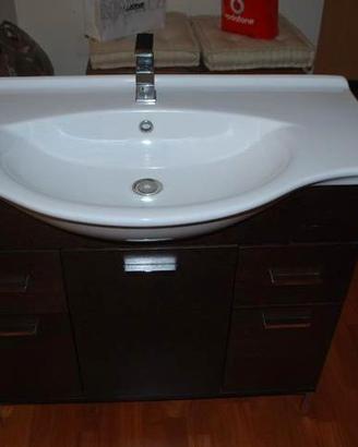 Mobile bagno con lavabo in ceramica – colore wengé