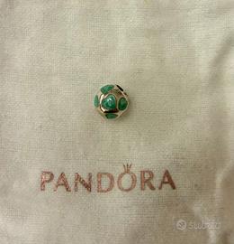 Charm Pandora Pallina con Cuoricini Verde Acqua