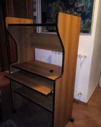Mobile ufficio in noce