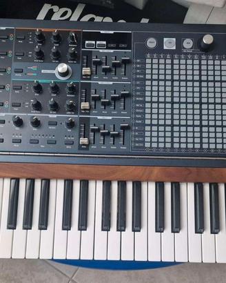 Arturia MatrixBrute – Analog Synthesizer