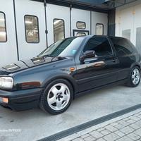 golf 2.0 GTI 16 v