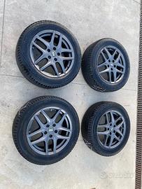 Cerchi in lega e gomme 225/55/17  Michelin