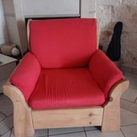 Poltrona in legno massello