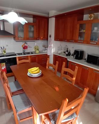 Cucina completa in legno già smontata –