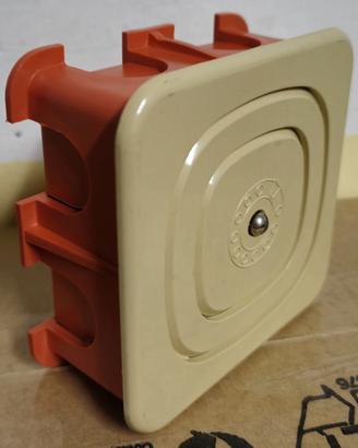 Scatola per impianti telefonici