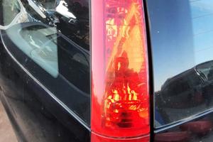 TATA INDIGO STATION WAGON 2009 - STOP POSTERIORE S