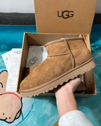 UGG Classic Ultra Mini Marrone  41