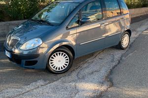 lancia musa 1300 multijet cambio automatico 