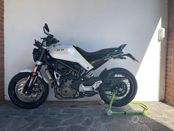 Husqvarna Svartpilen 401
