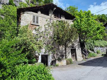 Casa tipica valtellinese