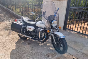 moto guzzi california 2