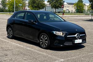 MERCEDES A 180 d Business