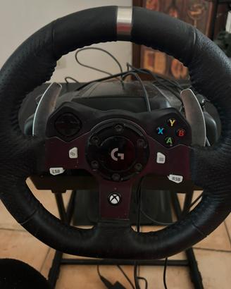 Volante, pedaliera e sedile PC e Xbox