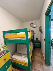 letto a castello in legno Ikea €.50