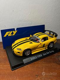 Slot-car Dodge Viper GTS R