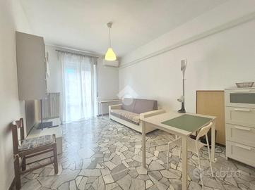2 LOCALI A MILANO
