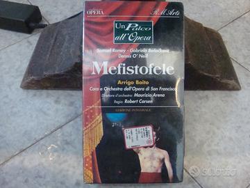 Mefistofele Un Palco All'Opera Ediz.Integrale Vhs