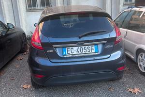 FORD FIESTA 1.6