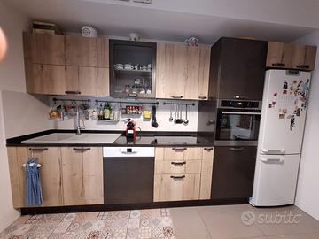 CUCINA LUBE mod. KYRA 3mt+1,5mt 2019 OTTIME CONDIZ