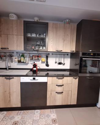 CUCINA LUBE mod. KYRA 3mt+1,5mt 2019 OTTIME CONDIZ