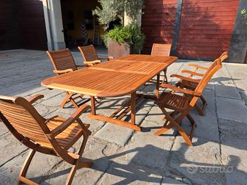 tavolo da giardino in legno allungabile e 6 sedie