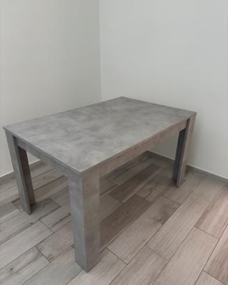 Tavolo allungabile grigio effetto cemento