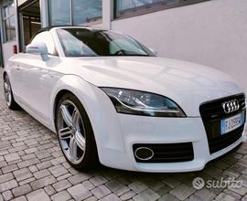 Audi TT CABRIO 2.0 TFSI quattro S tronic