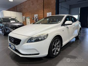 VOLVO V40 D2 1.6 Volvo Ocean Race BT - PELLE - 1